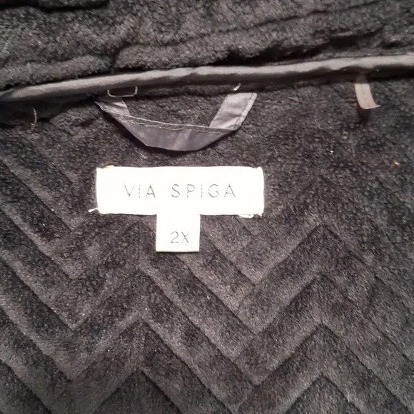 Via Spiga Plus Women's Quilted Puffer Jacket - Picture 2 of 3